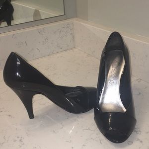 Aldo black pumps size 6